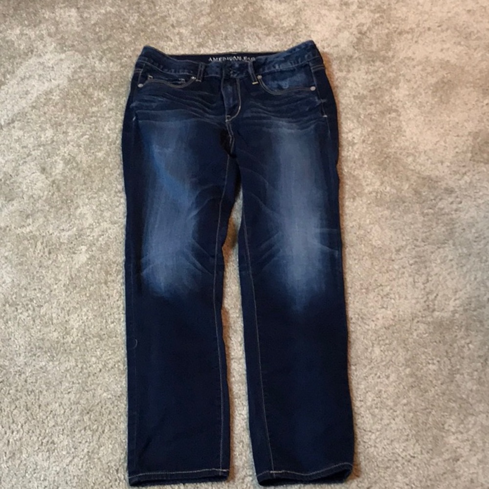 Preowned American Eagle super super Stretch skinny distressed jeans - 8